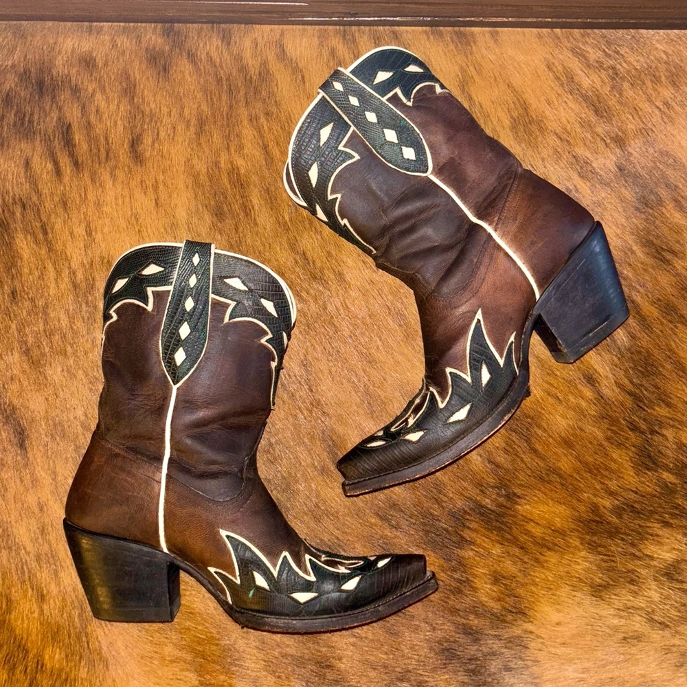 Ariat Boots Size 8